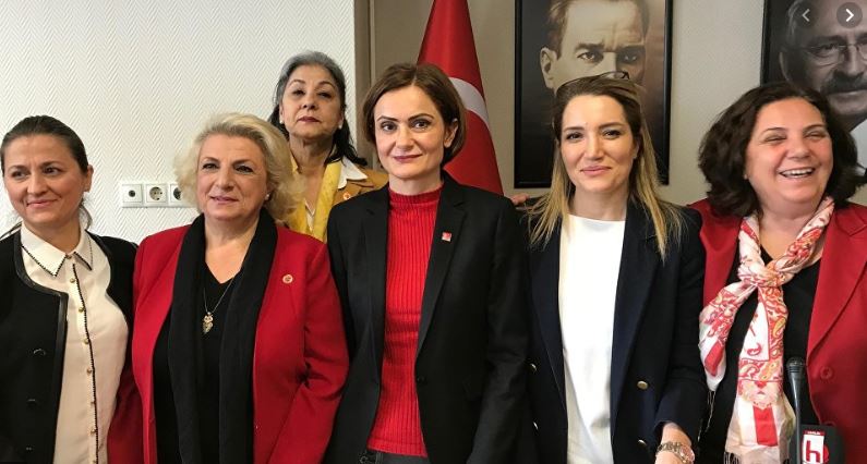 CHP’li Belediyelerde Çalışan Kadınlar 8 Mart’ta İzinli