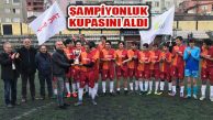 Taç Spor U-17 Futbol Takımı Şampiyonluk Kupasını Aldı
