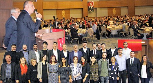 CHP Ataşehir İlçe Başkanlığı’ndan Örgüte Kahvaltılı Teşekkür
