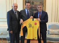 İBB Başkanı Trabzonspor’un Efsane İsimlerini Ağırladı