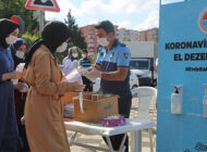 Maltepe Belediyesi’nden YKS’ye Girecek Öğrencilere Maske ve Su