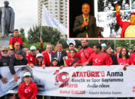 Ataşehir Cumhuriyet Meydanı 19 Mayıs Coşkusuyla Dolup Taştı