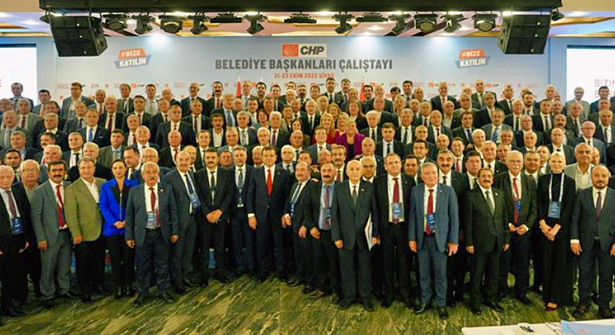 Başkan Gökhan Yüksel, CHP’nin Belediye Başkanları Çalıştayı’na Katıldı