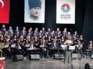 Atatürk, Maltepe’de sevdiği şarkılarla anıldı