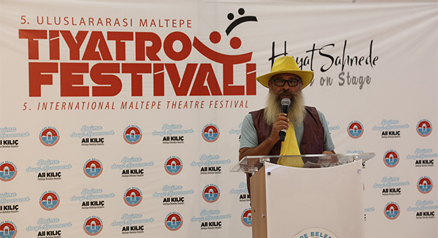‘Maltepe Tiyatro Festivali’ne Dört Dörtlük Açılış