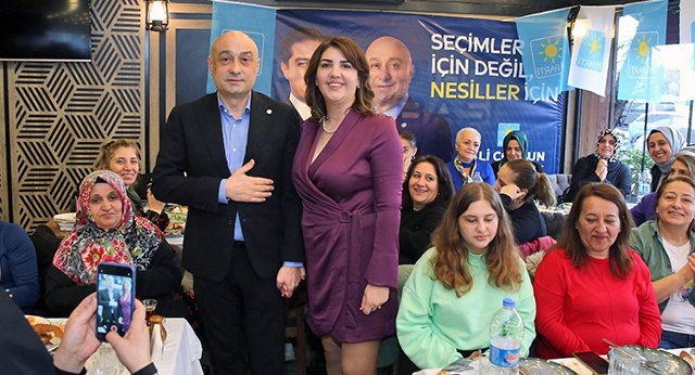 İYİ Parti Ataşehir Adayı Ali Coşkun, ‘8  Mart Emekçi Kadınlar Günü’nü Kutladı