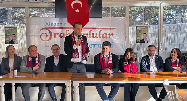 Onursal Adıgüzel, Ataşehir Trabzonlular Derneğini ziyareti etti