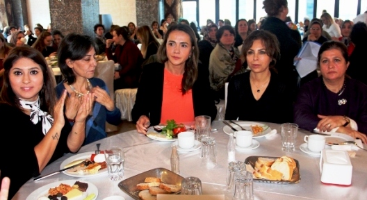 CHP Küçükbakkakköy’de STK’ların Kadın Temsilcileriyle Buluştu   