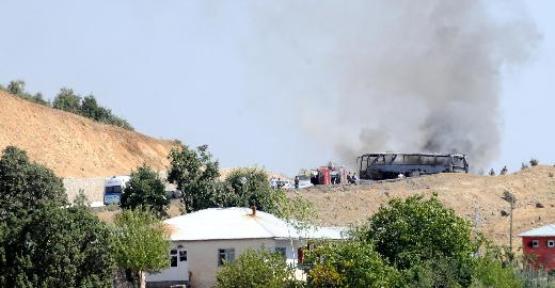 Bingöl’de askeri konvoya saldırı yapıldı: 10 şehit
