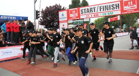 İstanbul Yarı Maratonu Erken Kayıt 10 Mart  Son       