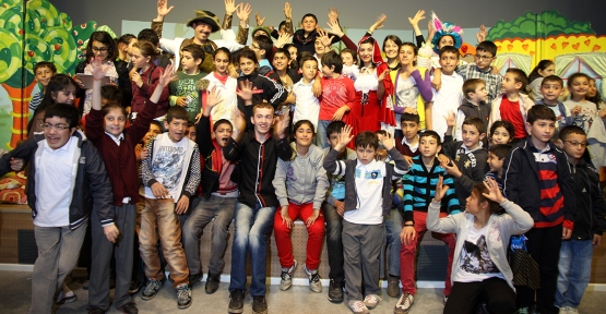 Ataşehir Belediyesi Çocukların Yüzünü Güldürdü