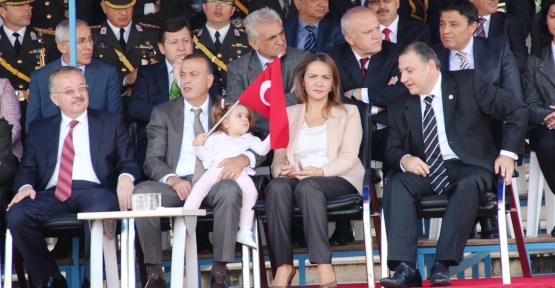 Ataşehir’de 90. Yılında Cumhuriyet Bayramı Kutlaması